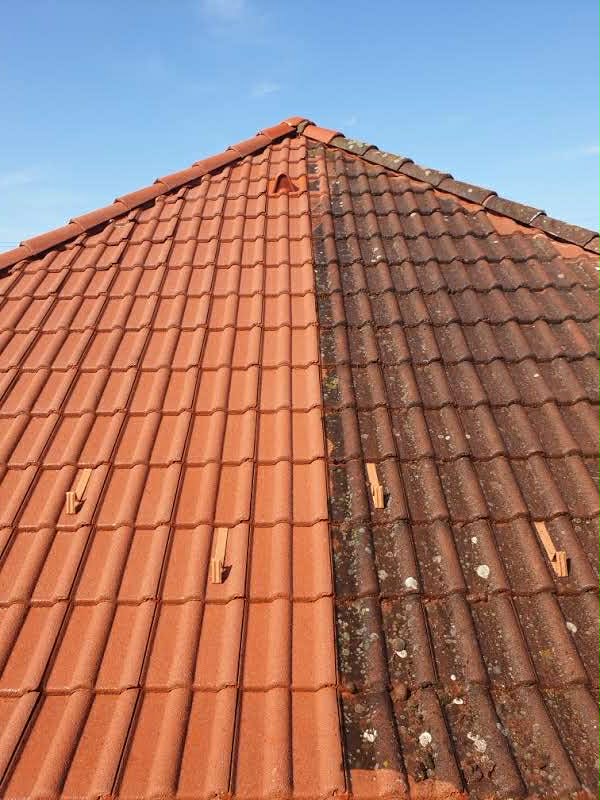 tetőtisztítás Bajna Bajnán városában magasnyomású mosóval