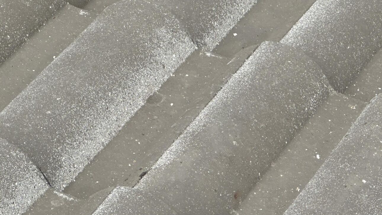 Cseréptető tisztítása árak Mohács városában magasnyomású mosóval